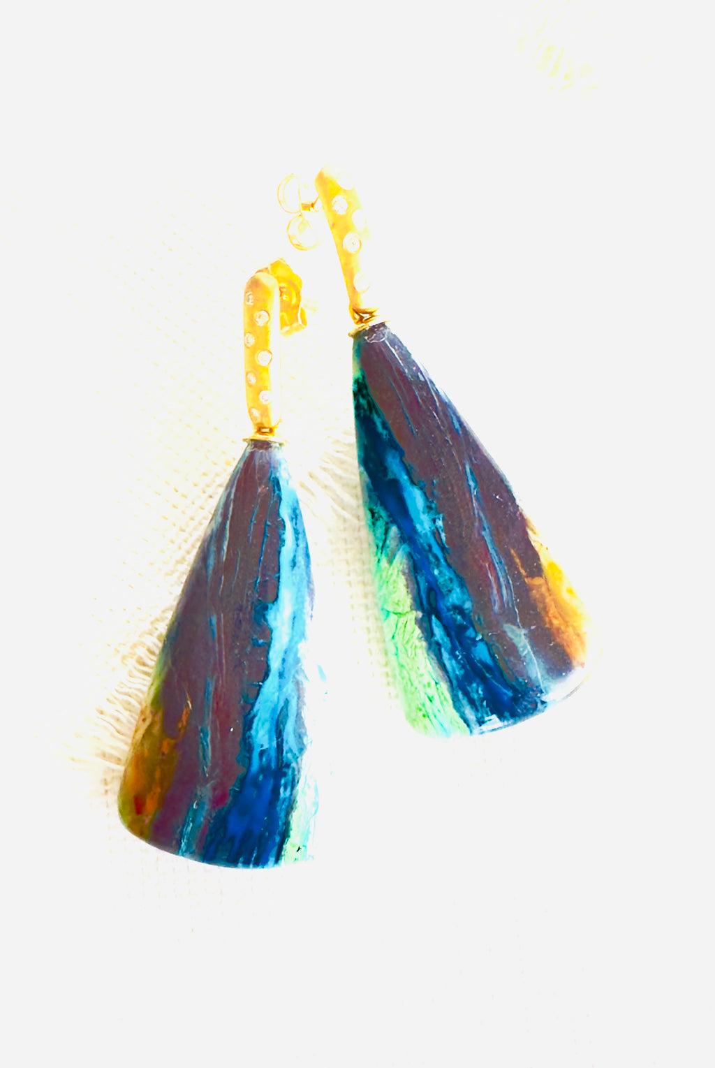 Gem Silica Dangle Earrings with Yellow Gold  and Diamonds