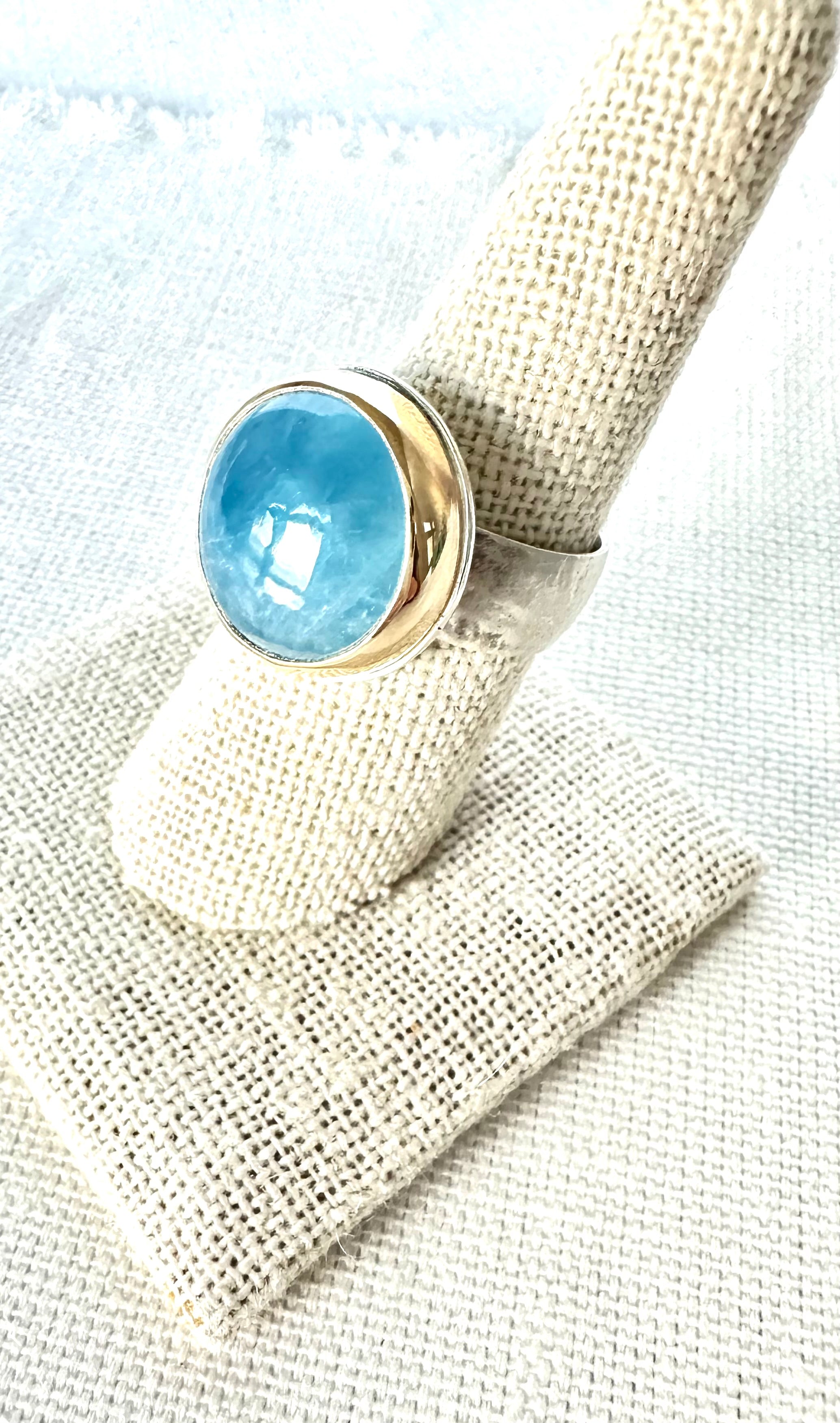 Yellow Gold Cocktail Ring with Round Cabochon Aquamarine