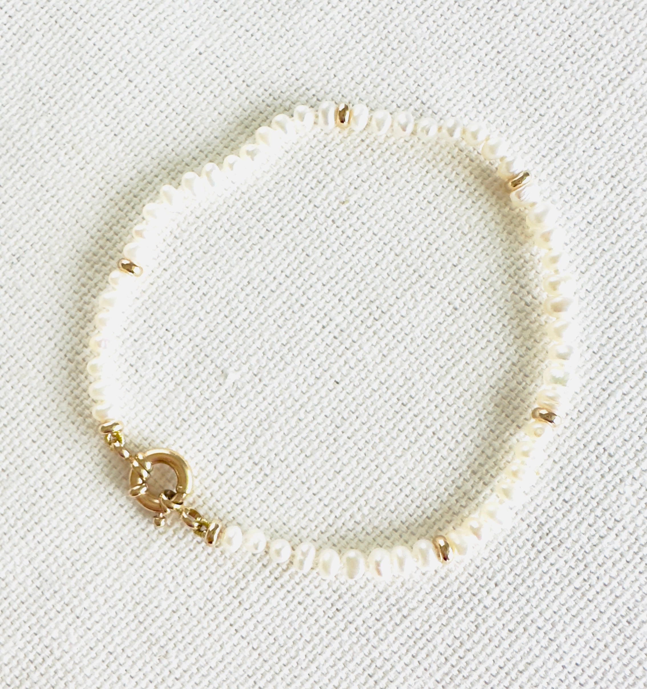 Yellow Gold Beaded Bracelet with Pearls