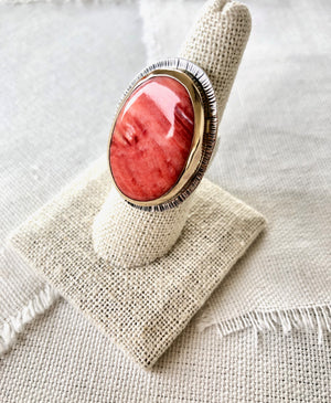 Gorgeous red spiny oyster shell ring set in 14kt gold bezel and sterling silver backplate and shank. One of a kind ring.  Edit alt text